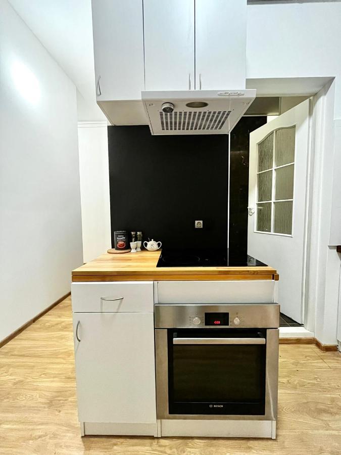 Bezagenta Rooms Centrum Варшава Екстер'єр фото